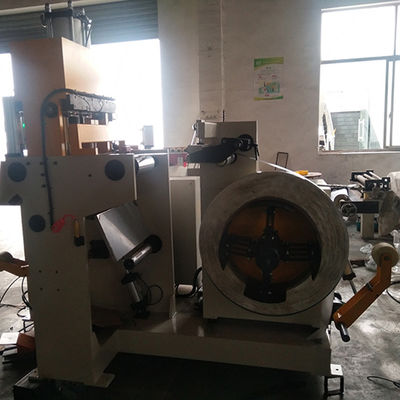 Máquina de bobina automática de la hoja del cobre del transformador con la soldadura de presión fría