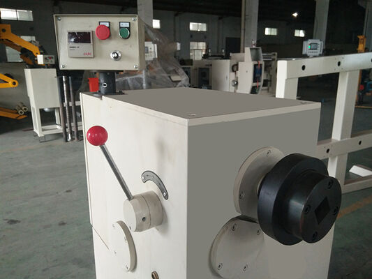 Bobinadora de alambre simple Máquina bobinadora de bobinas de transformador semiautomática 