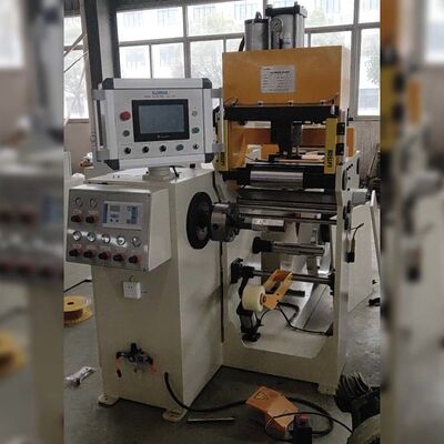 Máquina automática de bobinado de papel de 200 mm con soldadura a presión fría para la fabricación de bobinas de transformadores
