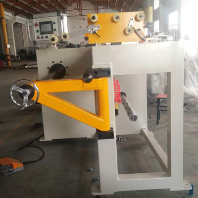 Máquina de bobina de bobina de transformer de anchura transversal máxima de 800 mm con sistema de control PLC y servomotor de 0,75KW