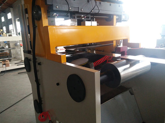máquina de bobina automática de la hoja del transformador de 60 RPM con la soldadura de presión fría