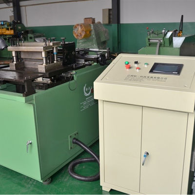 Máquina automática del cortador de la base para hacer núcleo del reactor