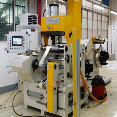 Soldadura de presión fría de aluminio de la máquina de bobina de la hoja del transformador